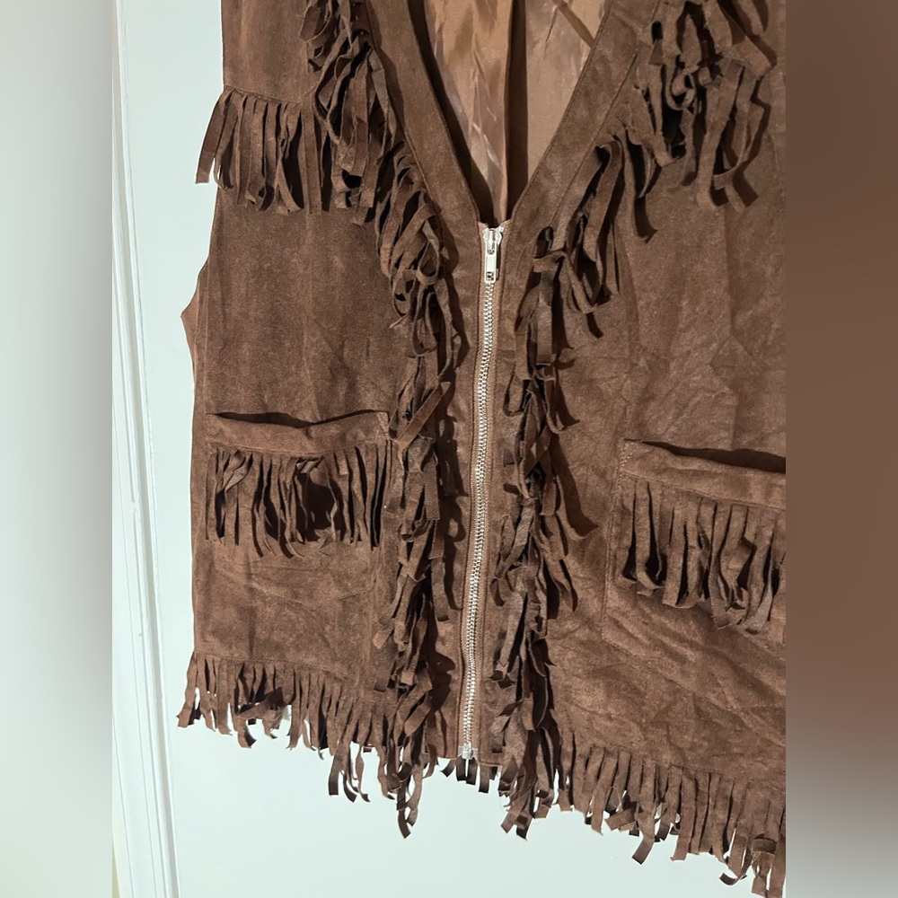 COOFANDY Men's Western Suede Cowboy Vest - Picture 5 of 7